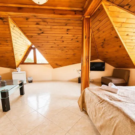 комплекс сборяна Maison d'hôtes Gramatikovo