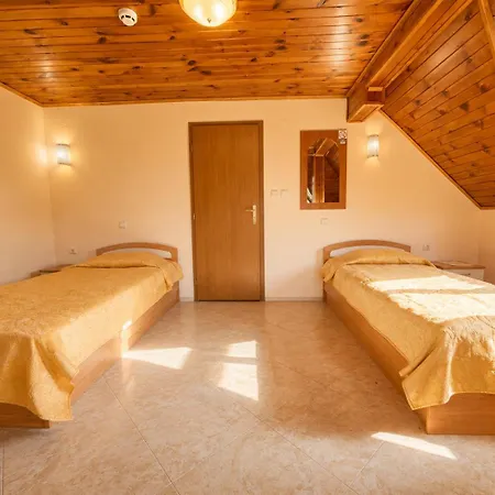 Maison d'hôtes комплекс сборяна 3*